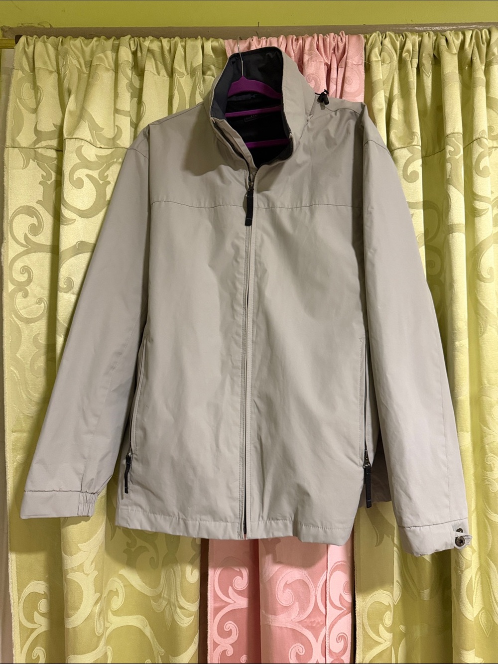 Weatherproof Men's Light Gray Lightweight Jacket